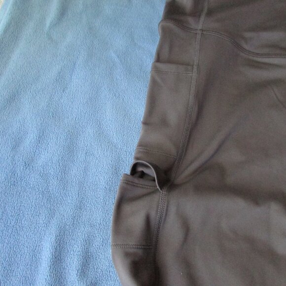 NEW Reitmans Hyba, High-Rise Utility Legging, Iron Grey, Size XL - Picture 6 of 8